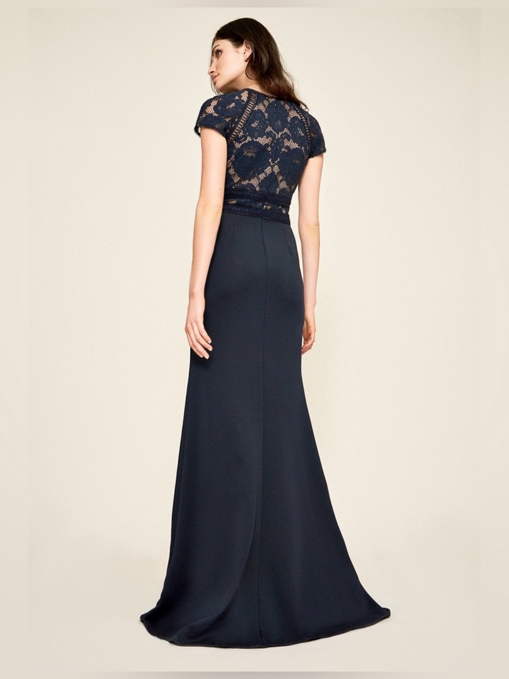 Tadashi Shoji Catrine Navy Blue Lace Bodice Crepe Gown, Size 6 - Picture 2 of 15